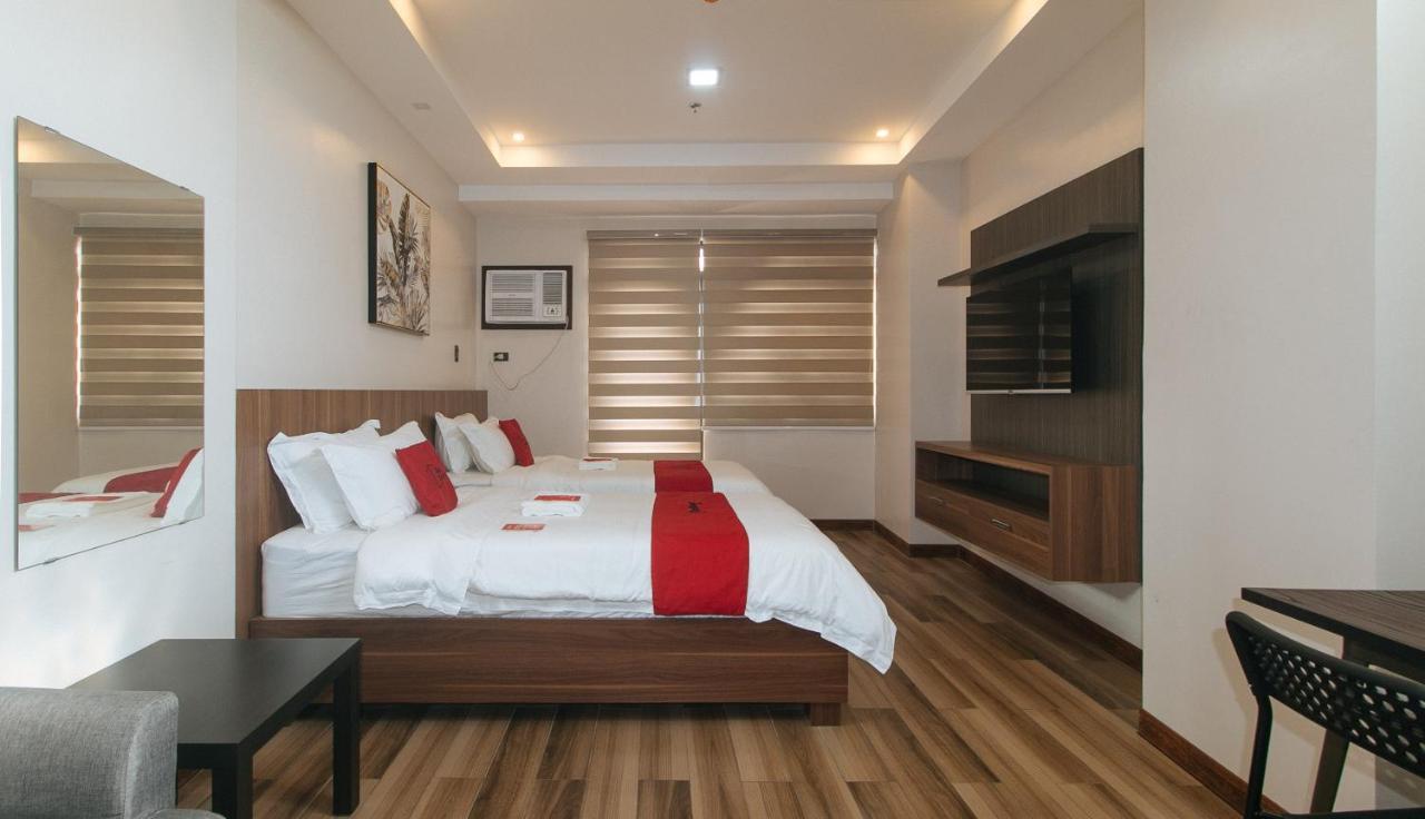 Reddoorz Plus @ Bez Tower And Residences San Juan San Juan  Kültér fotó